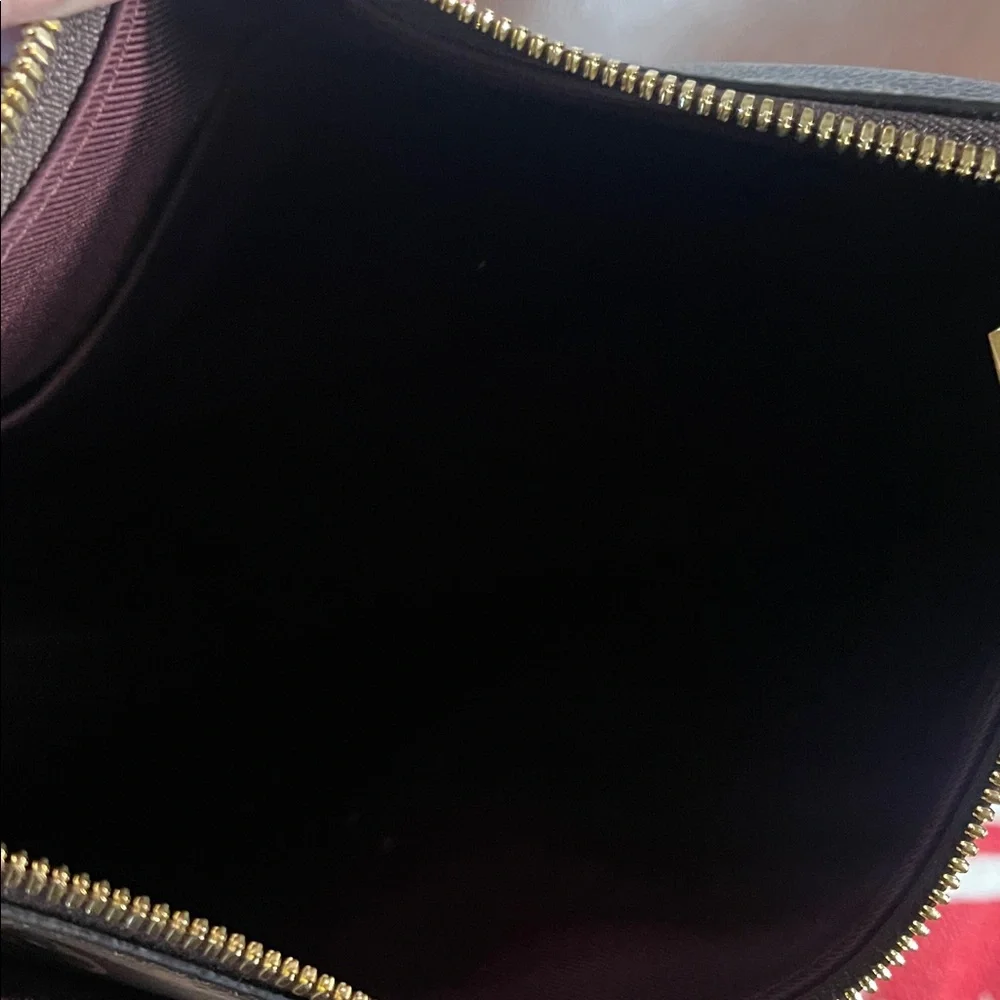 Louis Vuitton Odeon MM Brown and Tan Monogram Crossbody - Picture 11 of 13